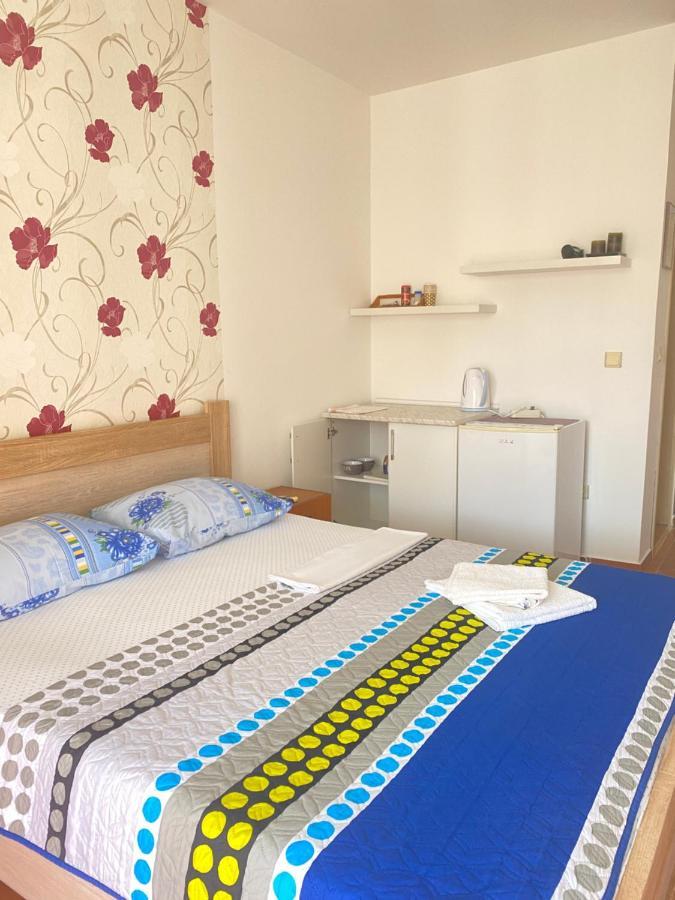 Guest House Villa Natali Будва Екстериор снимка