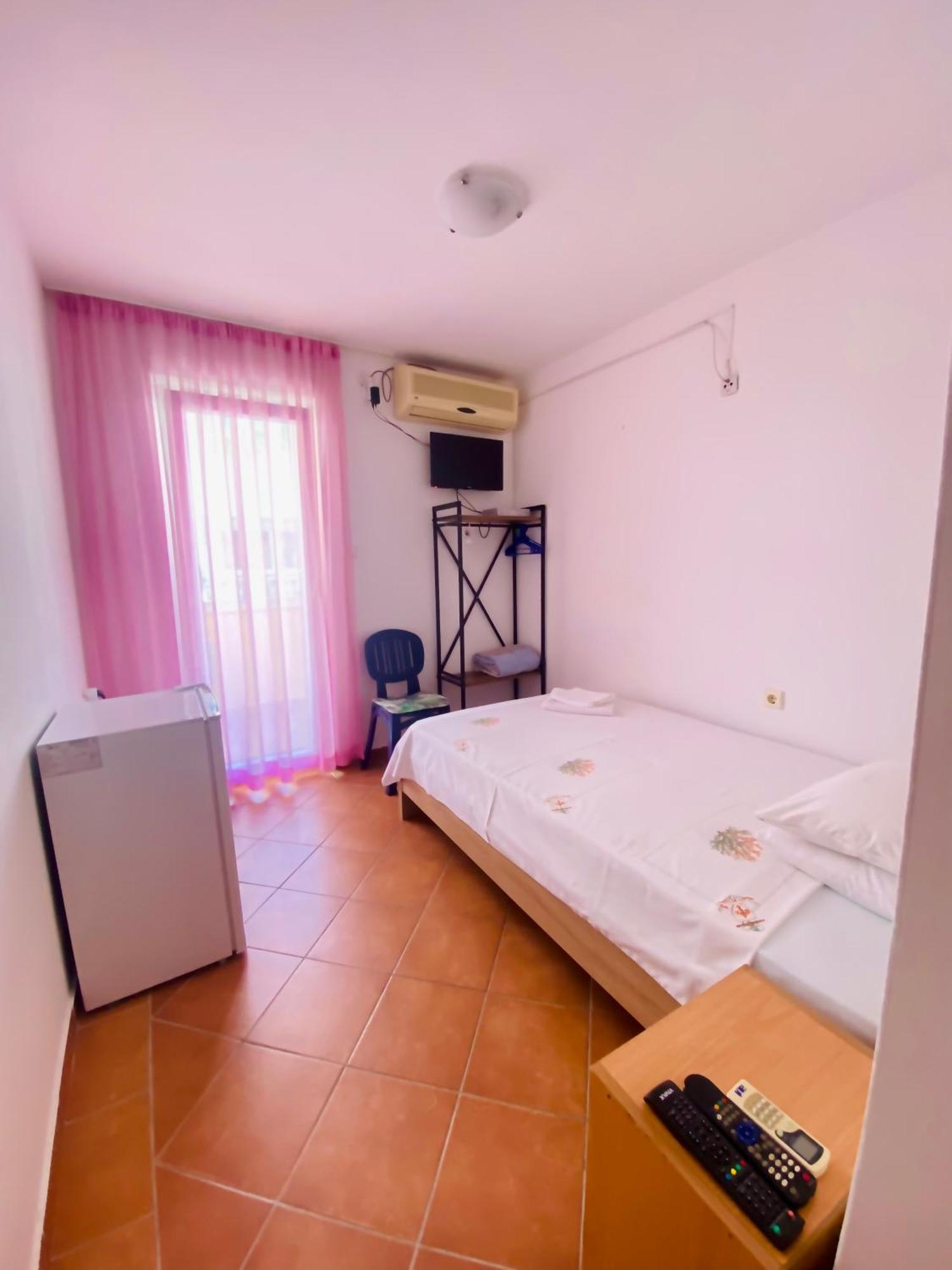 Guest House Villa Natali Будва Екстериор снимка